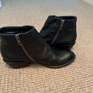 Frye Womens Black Ankle Boots